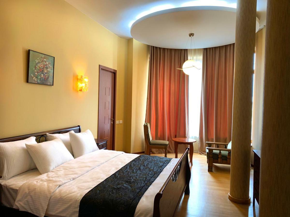 Boutique Hotel Art Villa Panorama Тбилиси Екстериор снимка