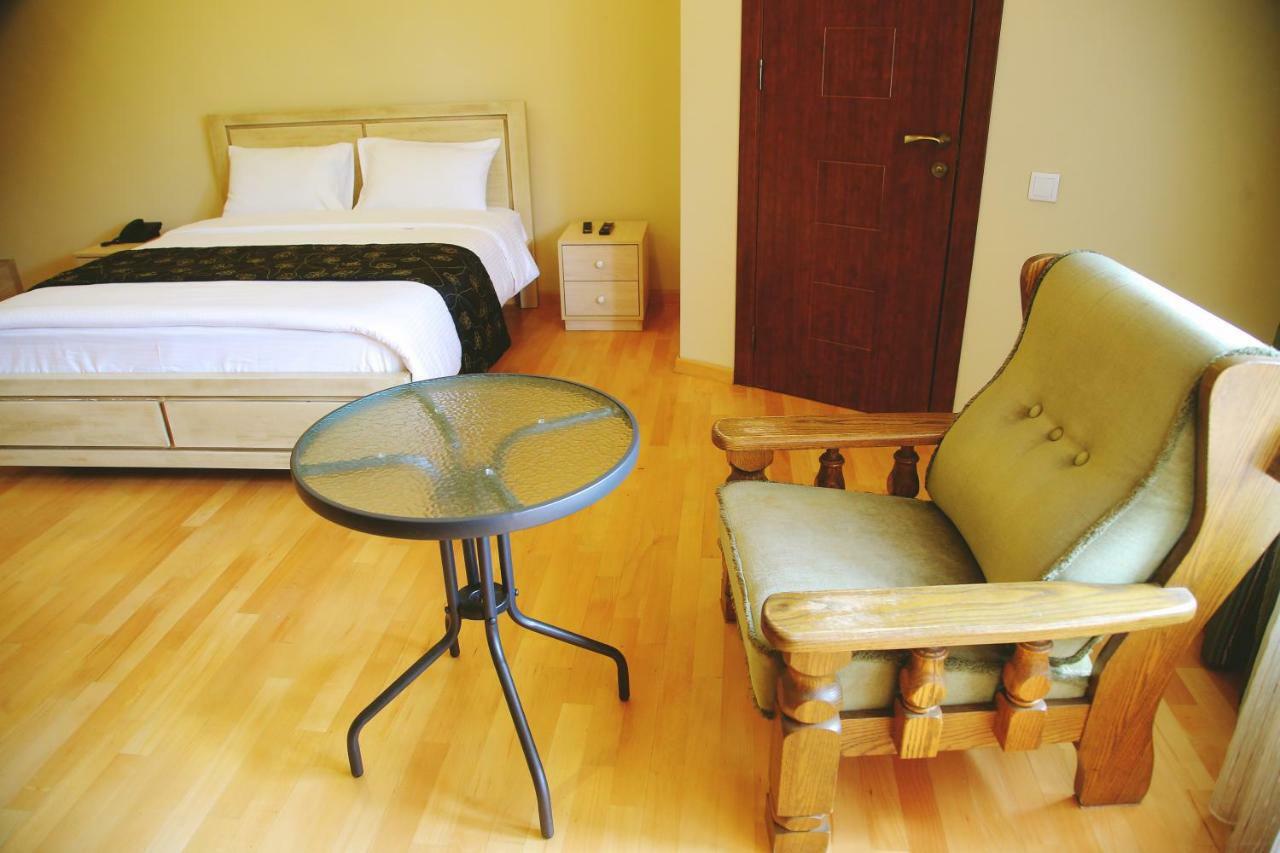 Boutique Hotel Art Villa Panorama Тбилиси Екстериор снимка